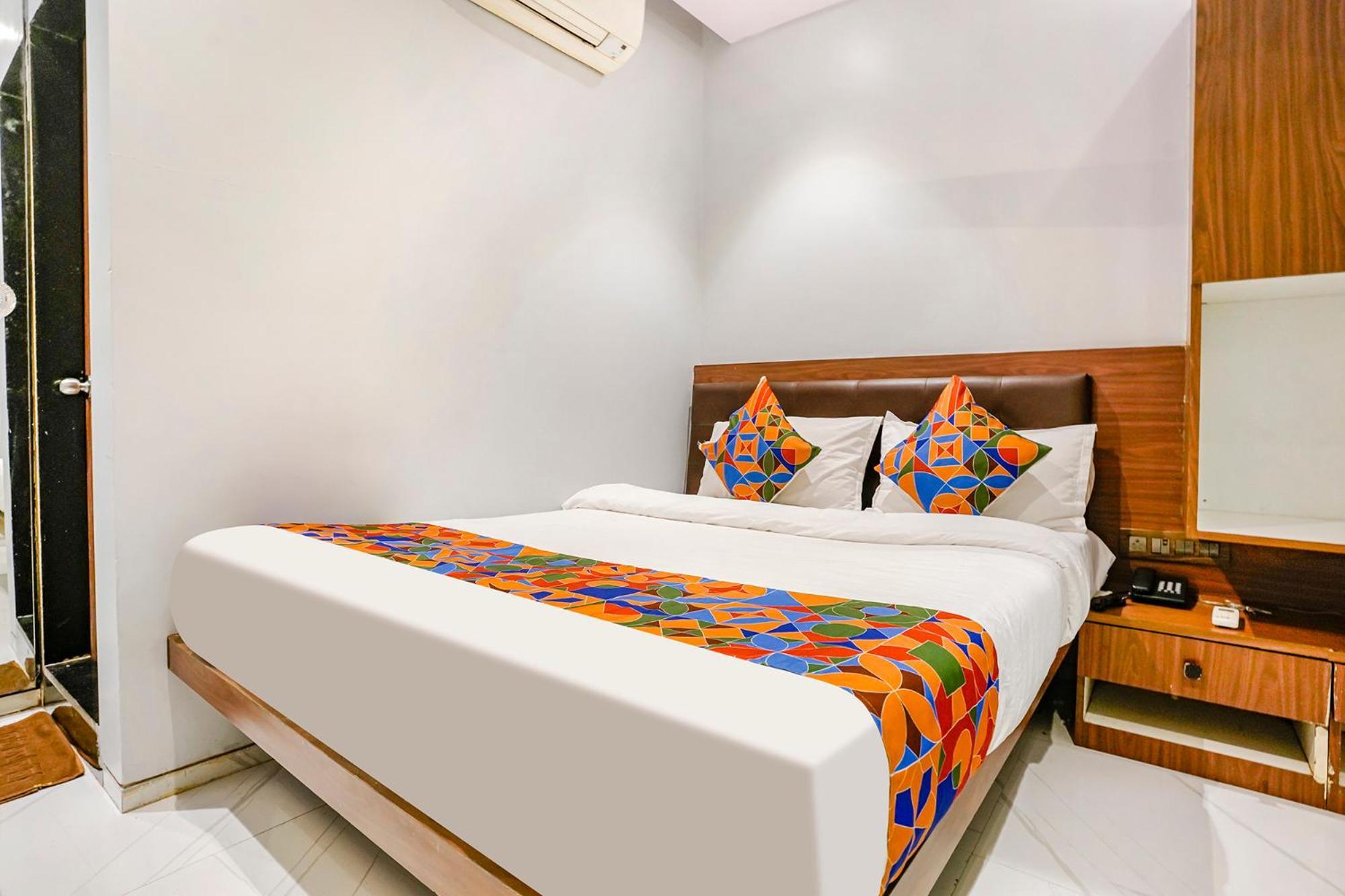 Fabhotel Powai Inn Mumbai Exterior photo
